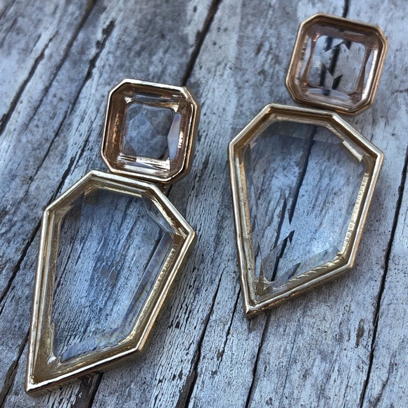 Crystal Drop Earrings! - Picture 2 of 4